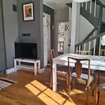 Apartamento Villu Kalamaja - 4 Level With Sauna & Terrace Tallin