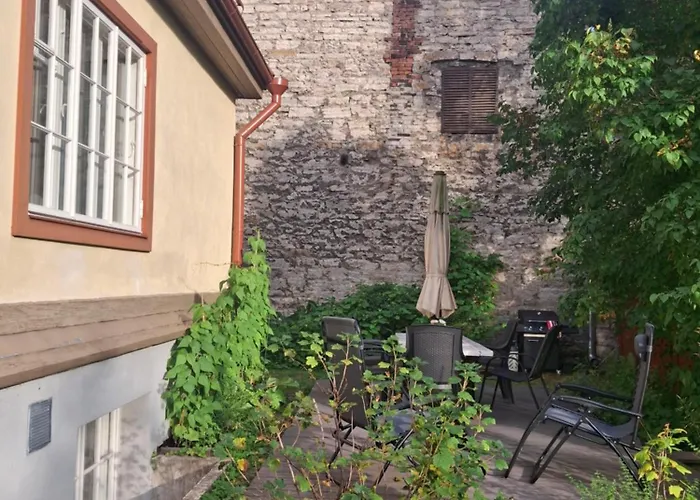 Апартаменти Villu Kalamaja - 4 Level With Sauna & Terrace Таллінн